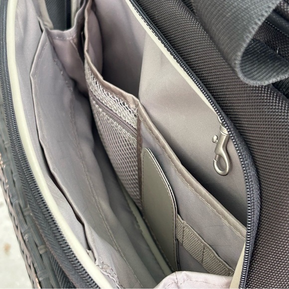 SAMSONITE Travel Duffle Bag/Weekender, Black. - Picture 10 of 16